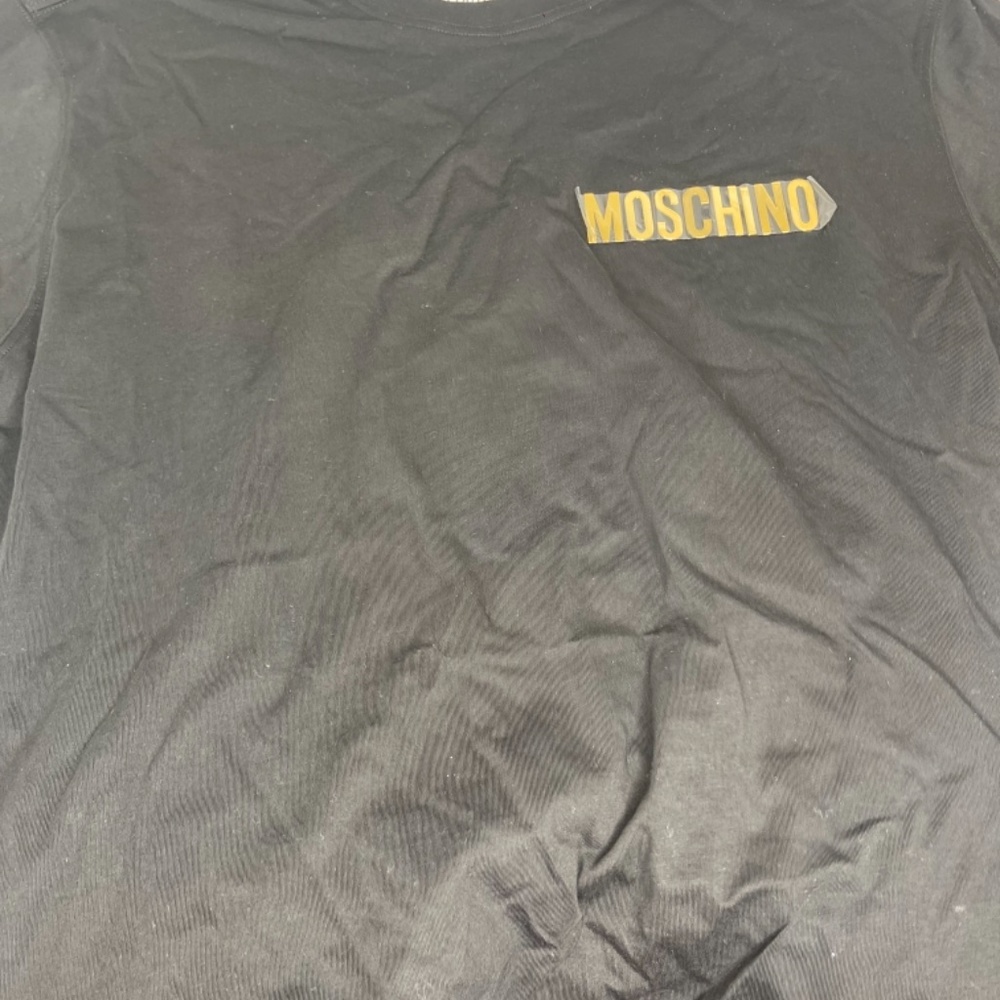 Moschino - Picture 2 of 3